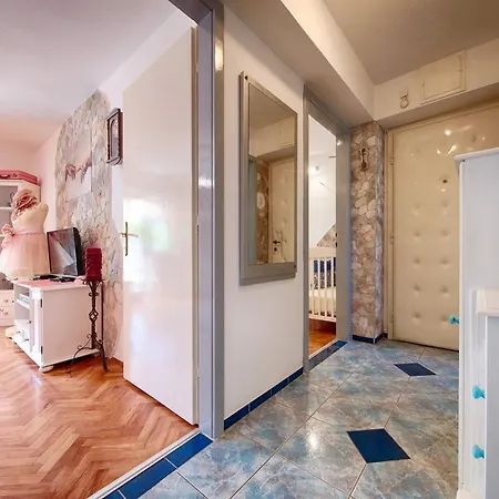 Marci Apartment